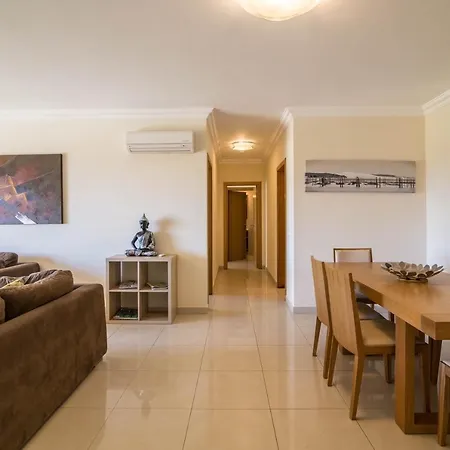 Luxury In Sao Rafael Apartment *